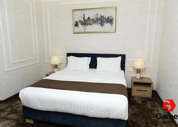 Garnet Mir Hotel